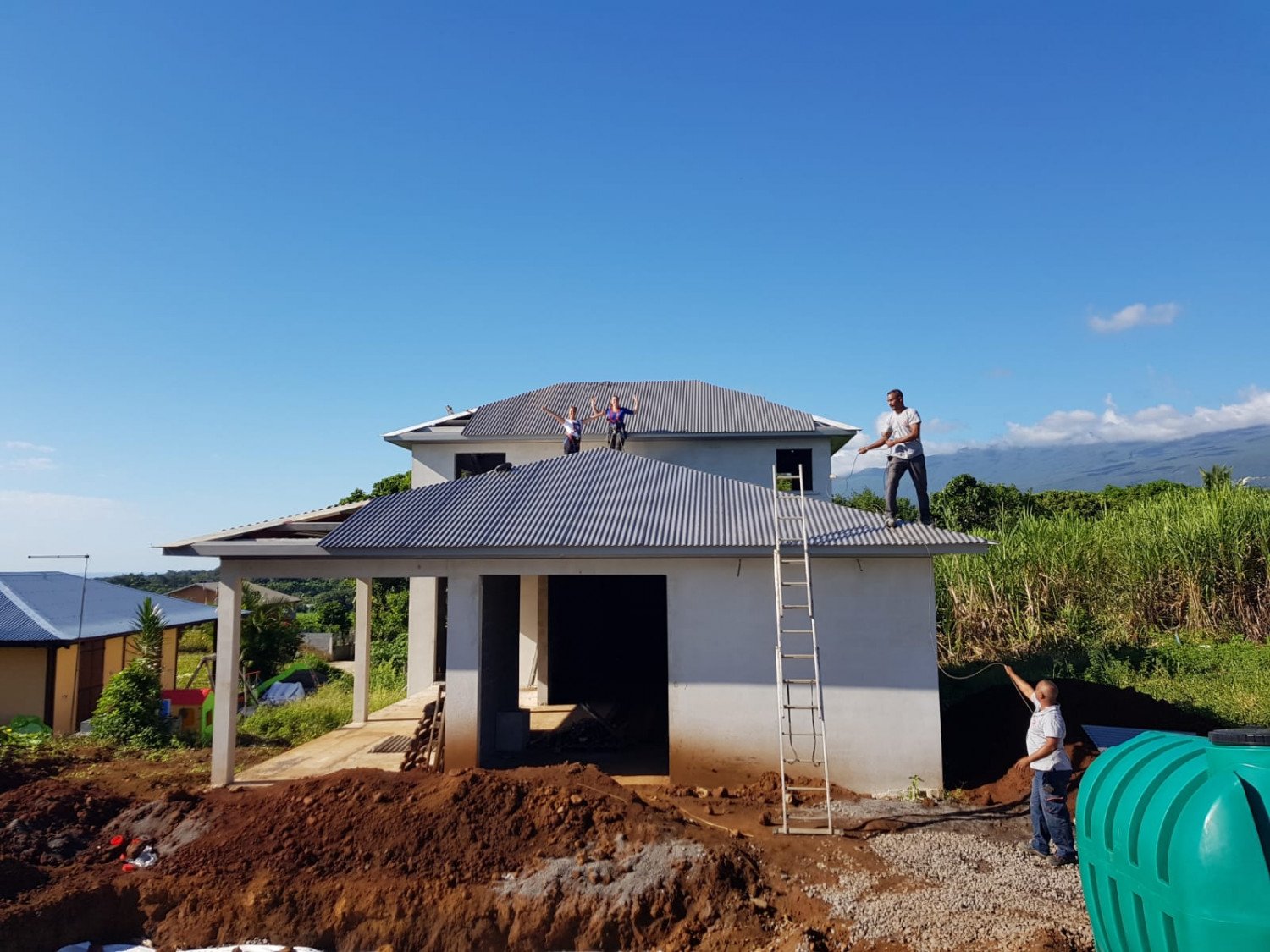 Dachdeckerinnen aud La Réunion, Copyright: BZB