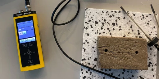 Gerät für die Wasserschadensanierung, Copyright: BZB