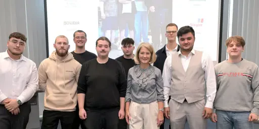 Lossprechungsfeier WKS-Isolierer 2025 Absolventen, Copyright: HWK Düsseldorf