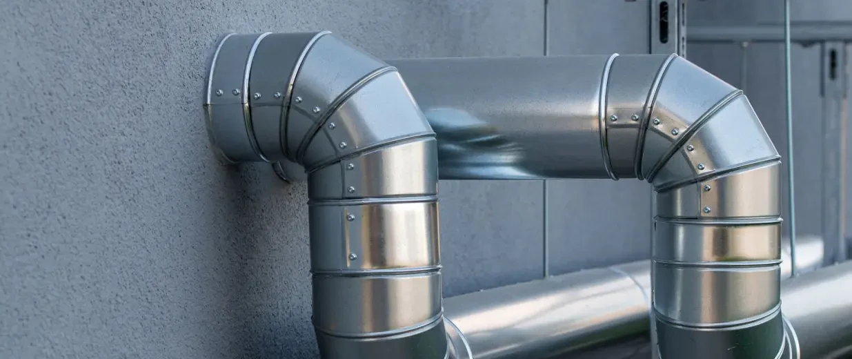 Isolierbleche Wärme- Kälte- Schallschutzisolierer, Copyright: Mario Hoesel - stock.adobe.com