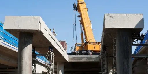 Betoninstandhaltung Sanierung einer Brücke Neues SIVV-Handbuch, Copyright: fefufoto - stock.adobe.com