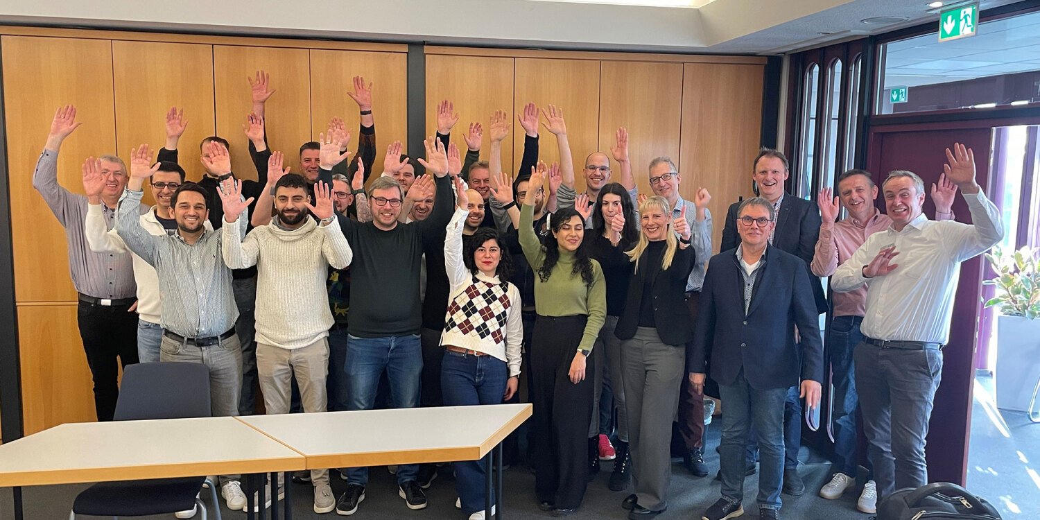 Absolventen E-Schein 2026 am BZB Krefeld, Copyright: BZB