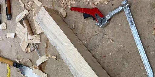 Zimmerer-Azubi Denis Huelsenbeck BZB Düsseldorf, Copyright: BZB